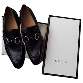 Mocassini Gucci in pelle nera