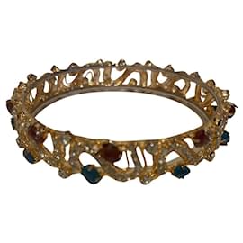 Goldfarbenes Armband mit Kristallen und grünen und roten Steinen - Autre Marque