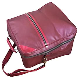 Valigia Louis Vuitton American's Cup Rossa in Gomma