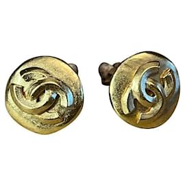 Orecchini Chanel CC Mark placcati oro