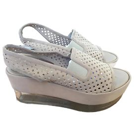 Stella Mc Cartney STELLA MCCARTNEY Sandali T.EU 36 Camoscio