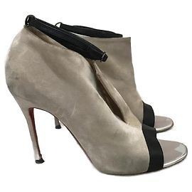 CHRISTIAN LOUBOUTIN Stiefeletten T.EU 37.5 Wildleder