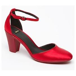 Camper Satin Pumps Rot 7cm Absatz Größe 39 - Autre Marque