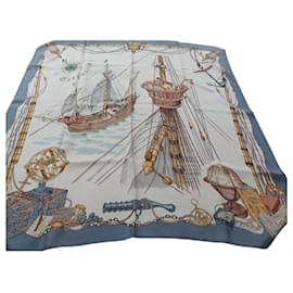 Hermès Caravel Seidentuch Blau