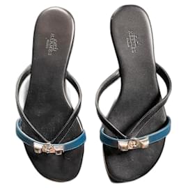 Sandali Corfou Hermès in pelle nero e blu