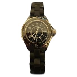 Chanel J12 Uhr aus schwarzer Keramik