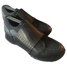 Dirk Bikkenbergs Sneakers Dirk Bikkembergs in pelle e tessuto nero Taglia 42