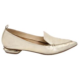 Nicholas Kirkwood Beya Loafer aus goldenem Leder
