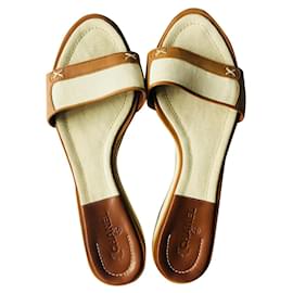 Sandali Chanel in pelle e tela crema caramello