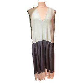 Tibi Seiden Cape Kleid Grau Creme Hellgrün
