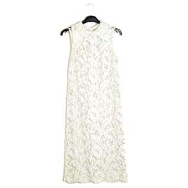 Robe en dentelle Christopher Kane Crème Taille 36