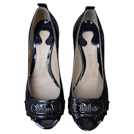 Chloé Peep-Toe Pumps Schwarzes Lackleder