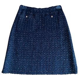 Falda midi Chanel negra de lana con bordado dorado Métiers d'Art