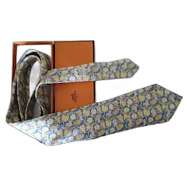 Hermès Seidenkrawatte Gelb