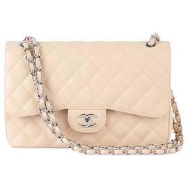 CHANEL Handtaschen Leder