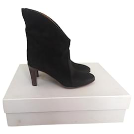 Botines Chloé de piel y ante negro azul marino
