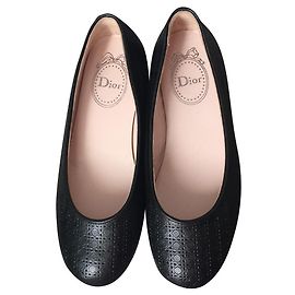 Baby Dior Sapatilhas de pele preta padrão cannage