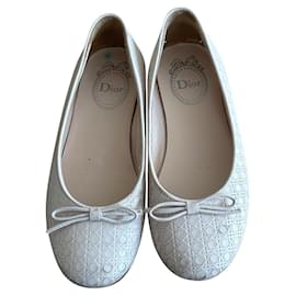 Baby Dior Ballerinas aus rosa Leder