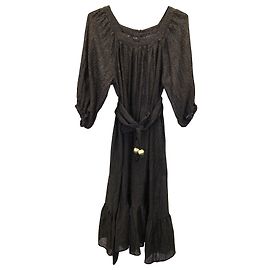 Mono largo con cinturón brillante de lino negro de Lisa Marie Fernandez