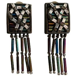 Boucles d'oreilles Yves Saint Laurent en perles et strass