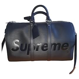 Louis Vuitton Supreme X Cartella in pelle nera