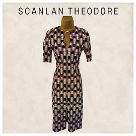 Autre Marque Scanlan Theodore Vestido de neopreno con estampado geométrico gris y multicolor Reino Unido 8 US 4 UE 36 PVP £562