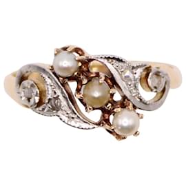 Autre Marque Belle Epoque-Trilogie-Ring aus feinen Perlen und Diamanten, eingefasst in Gelb- und Weißgold 18 Karat