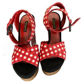 Décolleté Louis Vuitton Cruise Rosse in Cotone
