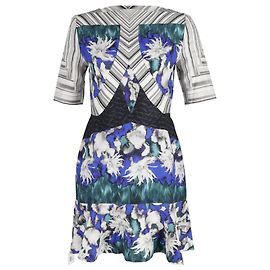Minivestido acanalado con estampado de Peter Pilotto en seda multicolor