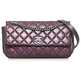 Borsa Chanel con patta Portobello Matelasse smaltata viola