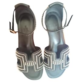Sandali Hermès Santorini in scamosciato nero taglia 36
