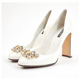 Pupms impreziositi da sposa Dolce & Gabbana
