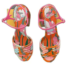 Fendi Wandersandalen Baumwolle Rosa