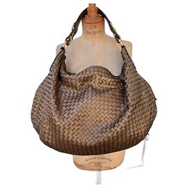 Grande borsa a tracolla Le Tanneur in pelle intrecciata bronzo