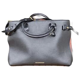Borsa a mano Burberry The Banner Medium Nera in Pelle