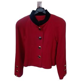 Christian Lacroix Wolljacke in Rot mit schwarzem Stehkragen