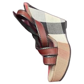 Mule con zeppa Burberry in pelle marrone