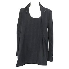 ***Yohji Yamamoto Asymmetrische Wolljacke