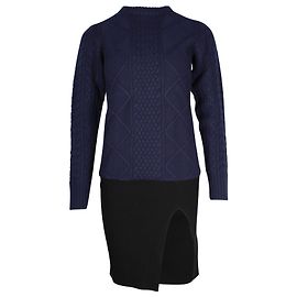Minivestido de punto texturizado con abertura lateral de Sacai en lana azul marino y negra