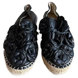 Espadrillas Chanel modello Camélia nere