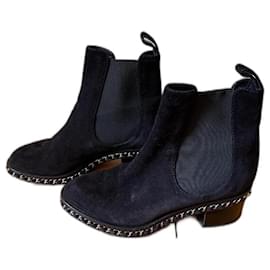 Stivaletti Chanel in camoscio nero taglia 38