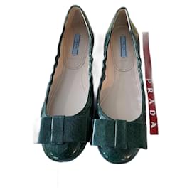 Ballerine Prada in pelle verde