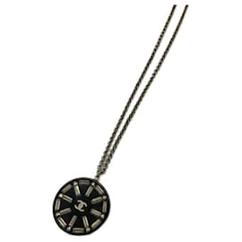 ***Collana CHANEL con marchio circolare in cocco - Chanel