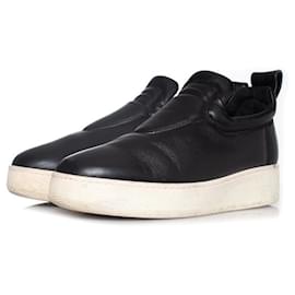 Céline Celine, Sneaker slip on in pelle nera