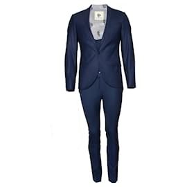 Autre Marque Lazo y mono, traje azul de tres piezas