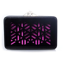 Autre Marque Poupé Couture/Rula Ghalayini, Pochette in pelle con filtri colorati in fantasia semipermeabile.