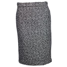 JIL SANDER, Colore: Nero/Gonna in bouclé di cashmere bianco.