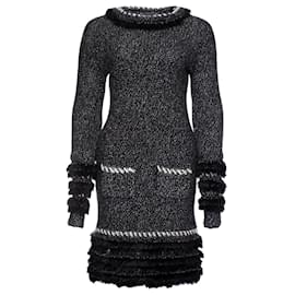 Chanel, Vestido de cachemir con flecos de pelo