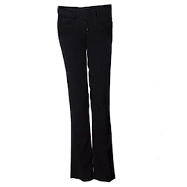 Prada, Pantalón canalé negro.