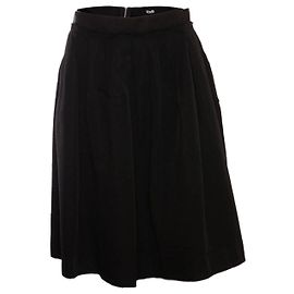 DOLCE & GABBANA, falda plisada negra en talla IT46/METRO.